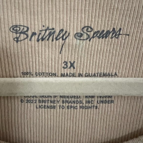 24 Britney Spears Lucky Ribbed Graphic Tank Top in Tan Women’s Sz 3X NWOT - Picture 4 of 4